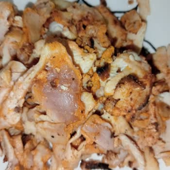 Migros Hastavuk Piliç Dönerde Çiğ Ve Yanmış Parçalar Bulunması Gıda Güvenliği Sorunu