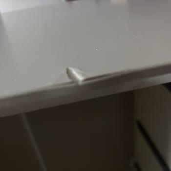 Hasarlı Şifonyer Üst Tablası İçin Hızlı Ve Ücretsiz Değişim Talebi