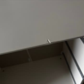 Hasarlı Şifonyer Üst Tablası İçin Hızlı Ve Ücretsiz Değişim Talebi