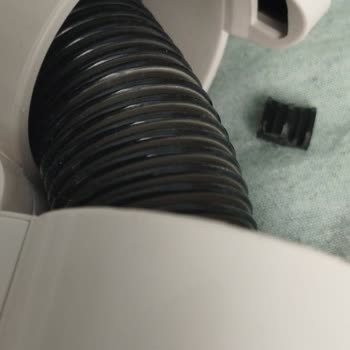 Sinbo Şarjlı Süpürge Uzatma Borusu Kırılması Garanti Kapsamında Ücretsiz Parça Talebi