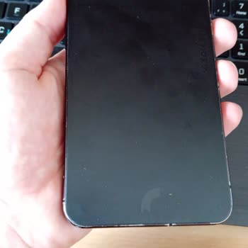 Garanti Kapsamı Dışında Boya Soyulması Ve Şarj Sorunu Yaşayan S71 Telefonu