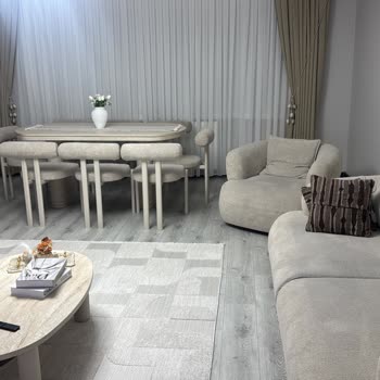 Weltew Home Koltukta Renk Verme, Yatakta Kırık Baza Değişim Talebi