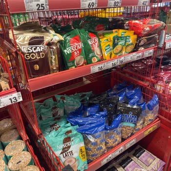 Şok Şubesinde Etiket Hataları Ve Çevre Kirliliği