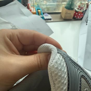 New Balance 740 Ayakkabısındaki Metal Sert Çıkıntı Ve Red Kararı Kabul Edilemez