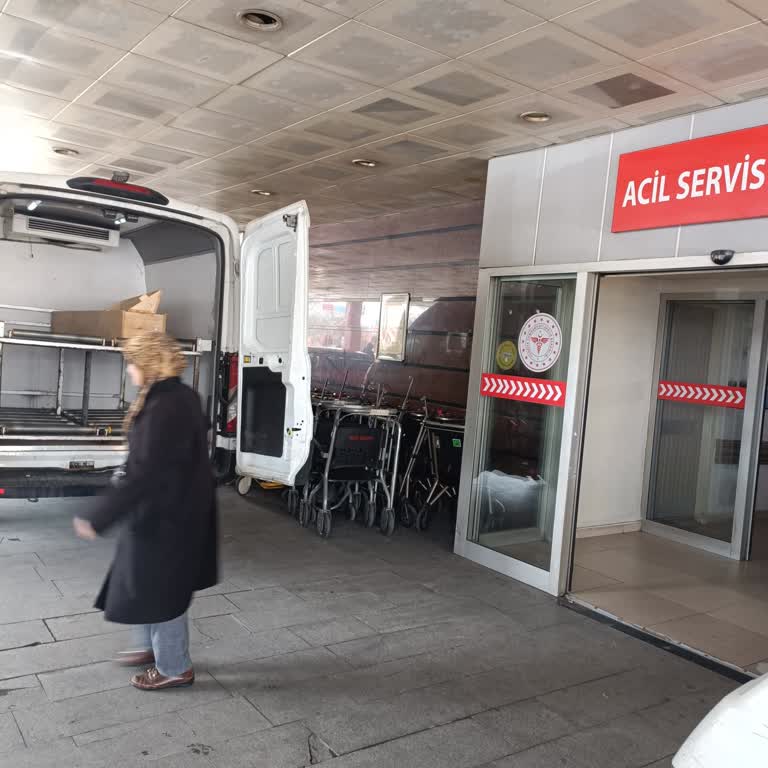 Cenaze Aracına Saygısız Davranış Ve Güvenlik Görevlisinin Ayrımcılığı