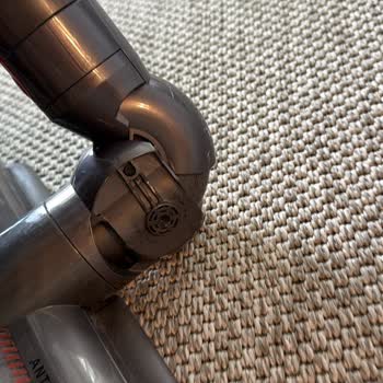 Dyson V15'te Ömür Boyu Garanti Sözü Ücretsiz Parça Değişimine Uygulanmadı