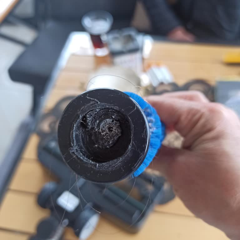 Fakir Dik Süpürge Başlığı Kısa Sürede Yanıp Arızalandı, Garantiden Reddetme Ve İade Talebi