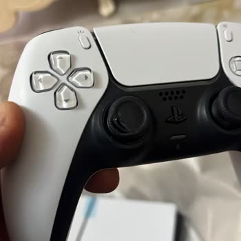 Açılmış Kutuda Hasarlı PlayStation 5 Ve Yanlış Kapasite Gönderildi