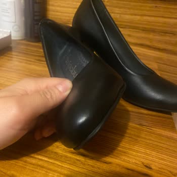 Kusurlu Ayakkabı Ve Gerekçesiz Şikayet Reddi Üzerine İade Talebi