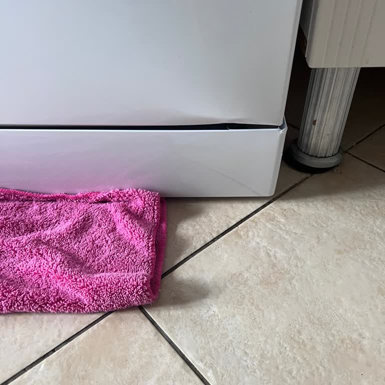 Beko Bulaşık Makinesi Kapak Ezik, Ücretsiz Değişim İstiyorum