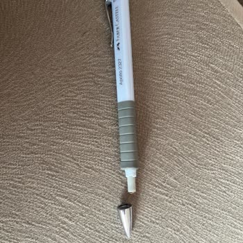 Faber-Castell Apollo Kalemde Uç Mekanizması Arızası, Değişim Talebi