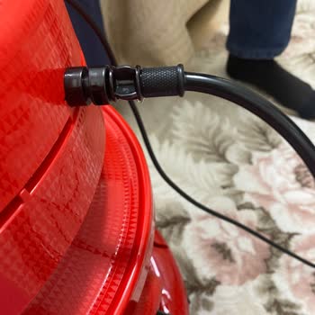 Fantom Halı Yıkama Makinesi Sürekli Su Sızdırıyor, Çözüm Bulunamıyor