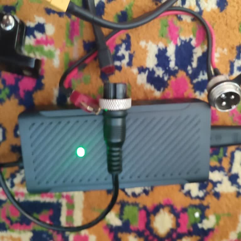 Şarj Aleti Işığının Sürekli Yeşil Yanması Sorunu