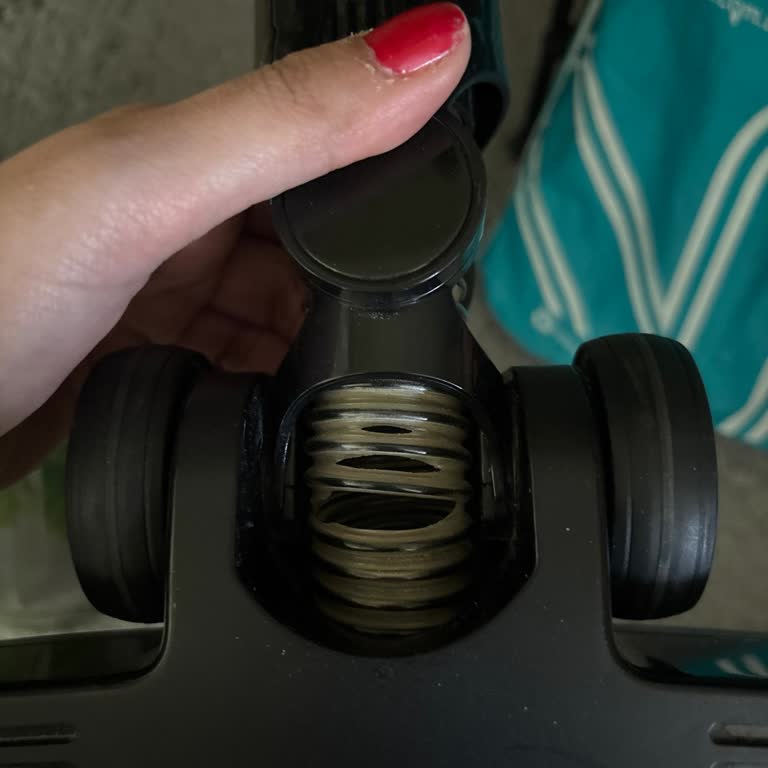 Fakir İnovator 6158 Başlık Hortumu Kullanımda Kısa Sürede Yırtıldı