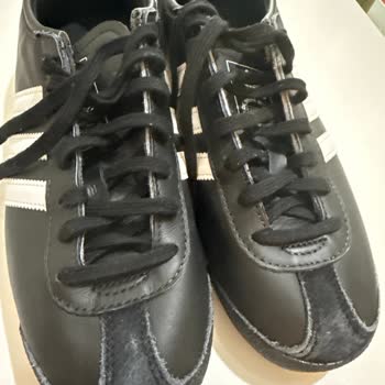 Adidas Ayakkabısının Tek Kullanımda Renk Solması Ve Mağazanın İade Reddi