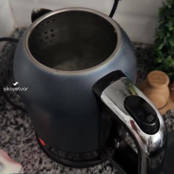 Korkmaz Çaycı Kaynayınca Atmıyor!