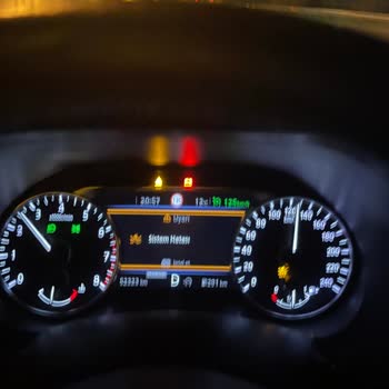 Araç Motor Arızası Ve Yolda Kaldığımda Çözüm Yok