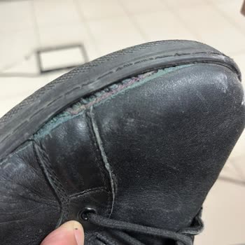 Dockers Botunda 2 Ayda Sol Ayağım Açıldı Ve Su Girdi