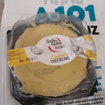 A101 Özsüt Cheesecake’te Böcek Ve Hijyen Sorunu
