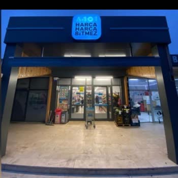 A101 Özsüt Cheesecake’te Böcek Ve Hijyen Sorunu