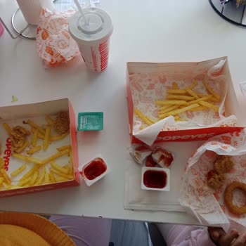 Eksik Hamburger Ve Nugget, Özür Ve Çözüm Talep Ediyorum