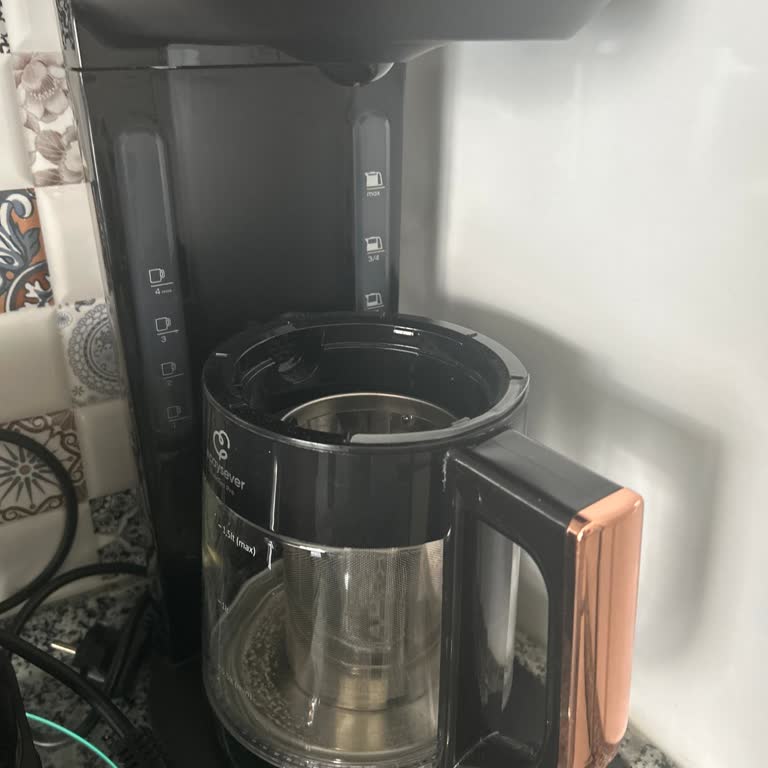 Karaca Çaycı Üst Demliğim Kırıldı