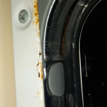 Arçelik Bulaşık Makinesinde Paslanma Ve 6 Aylık Servis Oyalaması Nedeniyle Ürün Değişimi Talebi