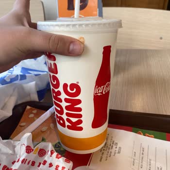 Yanlış Whopper Ve Kaba Personel Davranışı