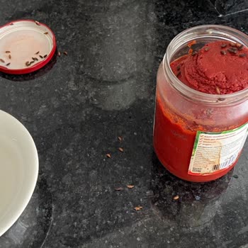 Salçada Böcek Keşfi, Sağlık Riski Ve İade Talebi