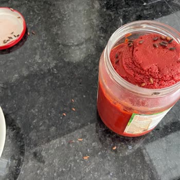 Salçada Böcek Keşfi, Sağlık Riski Ve İade Talebi