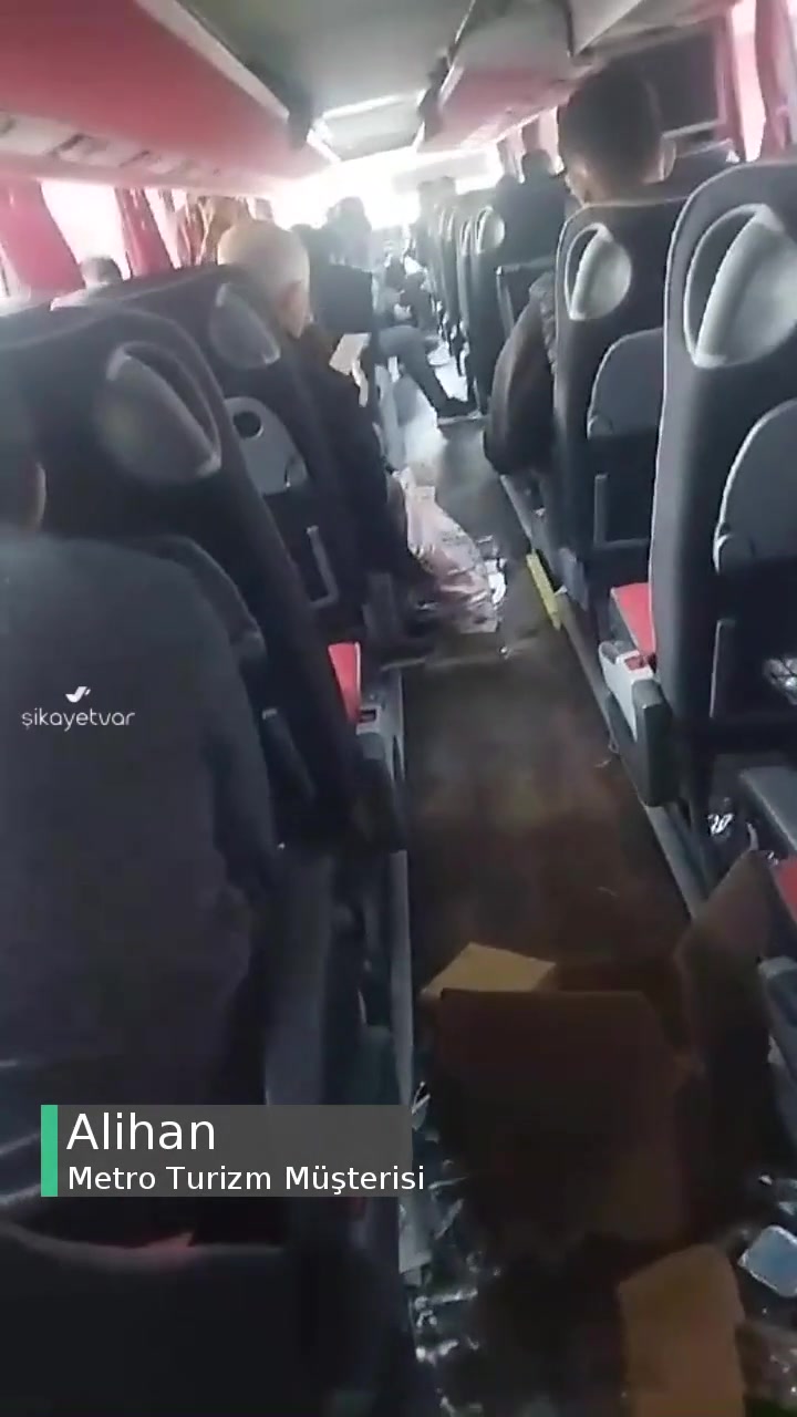 Metro Turizm Otobüs Şoförlerinden Şikayetçiyiz! videonun kapak resmi