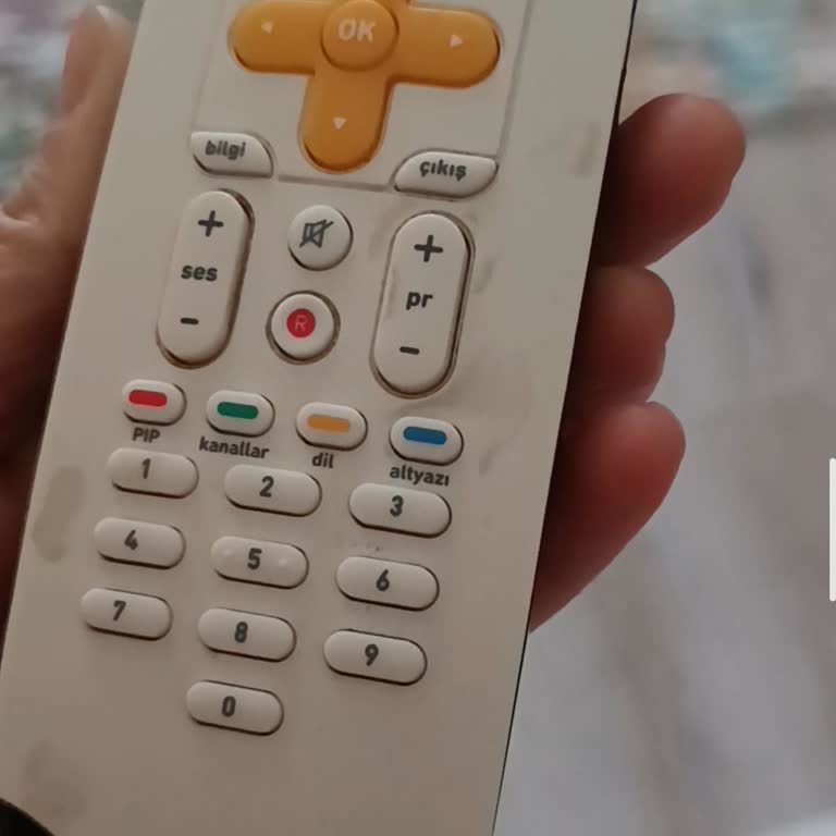 Kumanda Arızası İçin Ücretsiz Değişim Talebim Reddedildi Ve Üyelik İptali Tehdit Edildi