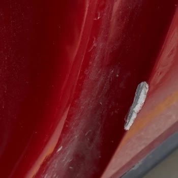 Orijinal Parça Vaadi Boş Çıktı, Boya Solmasıyla Karşılaşılan Sigorta Tamir Sorunu