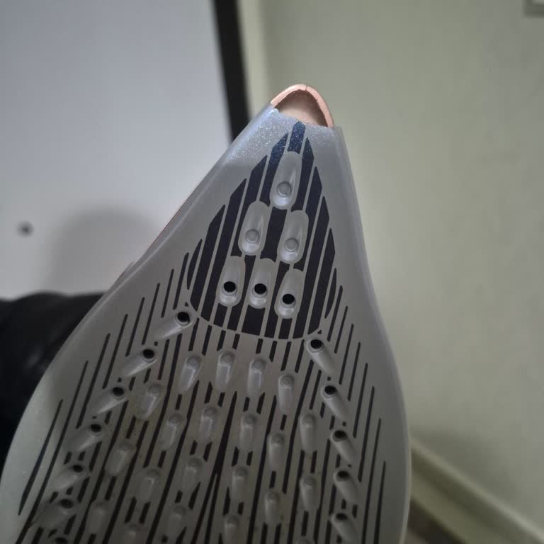 6 Ayda Ütünün Ucunda Çatlak, Garanti Reddi Ve Kullanıcı Suçu İddiası