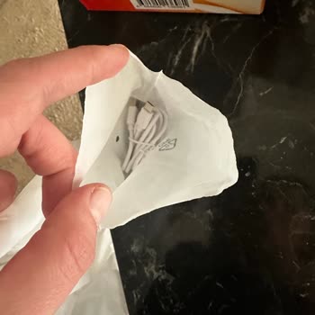 Satıcı Kullanılmış İddiasıyla İadeyi Reddetti Ve Müşteri Mağdur