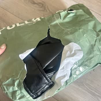 Defolu Deri Mont İçin İade Reddedildi Ve Ücret İadesi Talebi