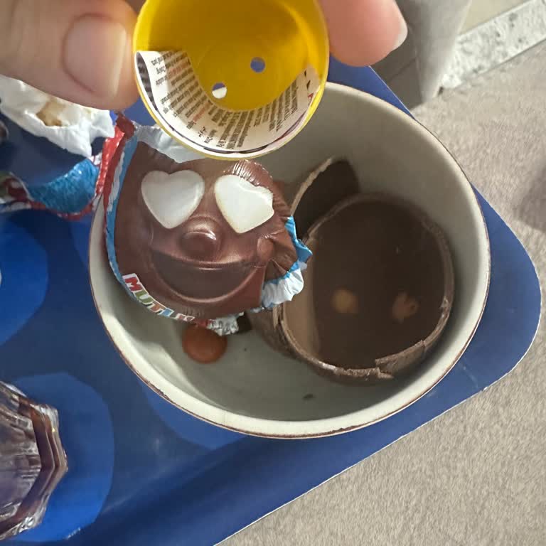 Oyuncak İçermeyen Ozmo Kafalar Sürpriz Ürünü Nedeniyle Çocuk Hayal Kırıklığı Ve Değişim Talebi