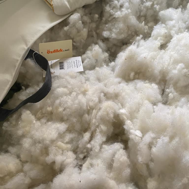 Etiketindeki Yün Oranı Yanıltıcı, Yastık Değişim İsteği