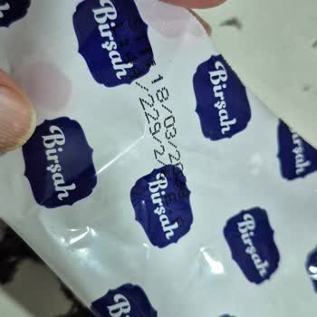 A101 Konak Kapılar Şubesinde Süresi Geçmiş Ve Küflü Yoğurt Satışı