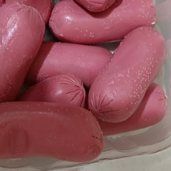 Son Kullanma Tarihi Geçmemiş Bozulan Piliç Sosis