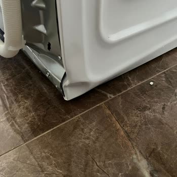 Hasarlı Çamaşır Makinesi İadesi Sürecinde Müşteri Hizmetleri Sorunu