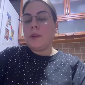 İzmir Katip Çelebi Hastanesi Sekreterlerin Tavrı Çok Kötü!