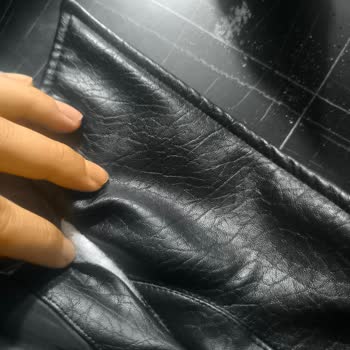 Yaka Dikişi Hatalı Olan Pull & Bear Ceketi İçin İade Talebi