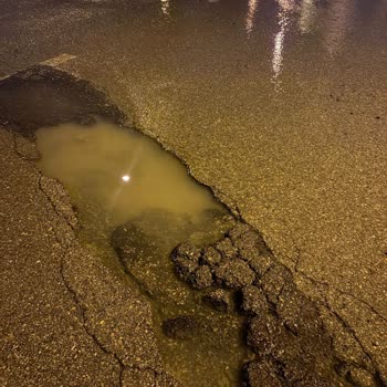 Aydınlatmasız Çukura Düşen Araçların Lastik Patlaması Ve Tazminat Talebi