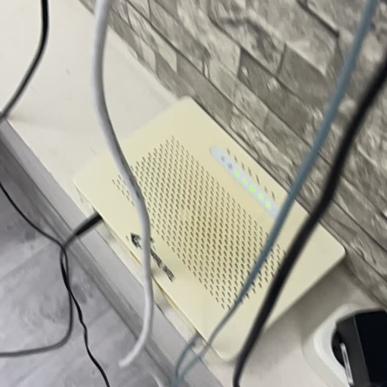 Sürekli Kesintili Ve Yavaş İnternet, Müşteri Hizmetlerinden Çözüm Bekleniyor