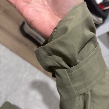 LCW Ürününde Eksik Kuşak Ve Kol Astarı Hatası: Değişim Talebi