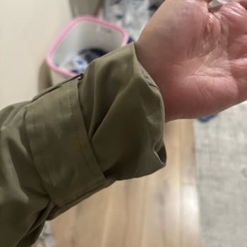 LCW Ürününde Eksik Kuşak Ve Kol Astarı Hatası: Değişim Talebi