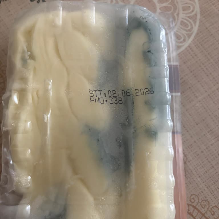 Küflü Peynir İçin İade Reddi Ve Personelin Saygısız Tutumu