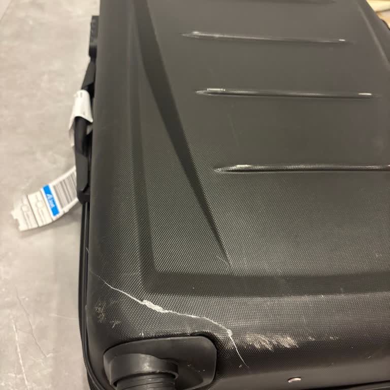 Belgrad'dan İzmir'e Uçuşta Samsonite Bagajım Kırıldı, Tazminat Talebi