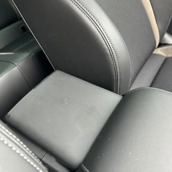 Aykan Motor Sıfır Satılan Araba Showroom Kullanılmış Çizik Dolu Olarak Teslim Edildi